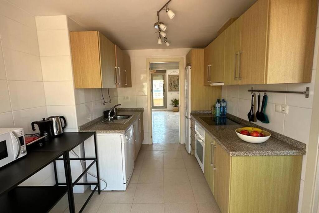 Atico Puerto Marina 2 Hab Con Piscina, 500M De La Plata Leilighet Torremolinos Eksteriør bilde