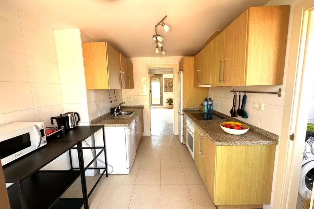 Atico Puerto Marina 2 Hab Con Piscina, 500M De La Plata Leilighet Torremolinos Eksteriør bilde