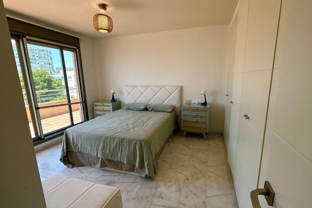 Atico Puerto Marina 2 Hab Con Piscina, 500M De La Plata Leilighet Torremolinos Eksteriør bilde