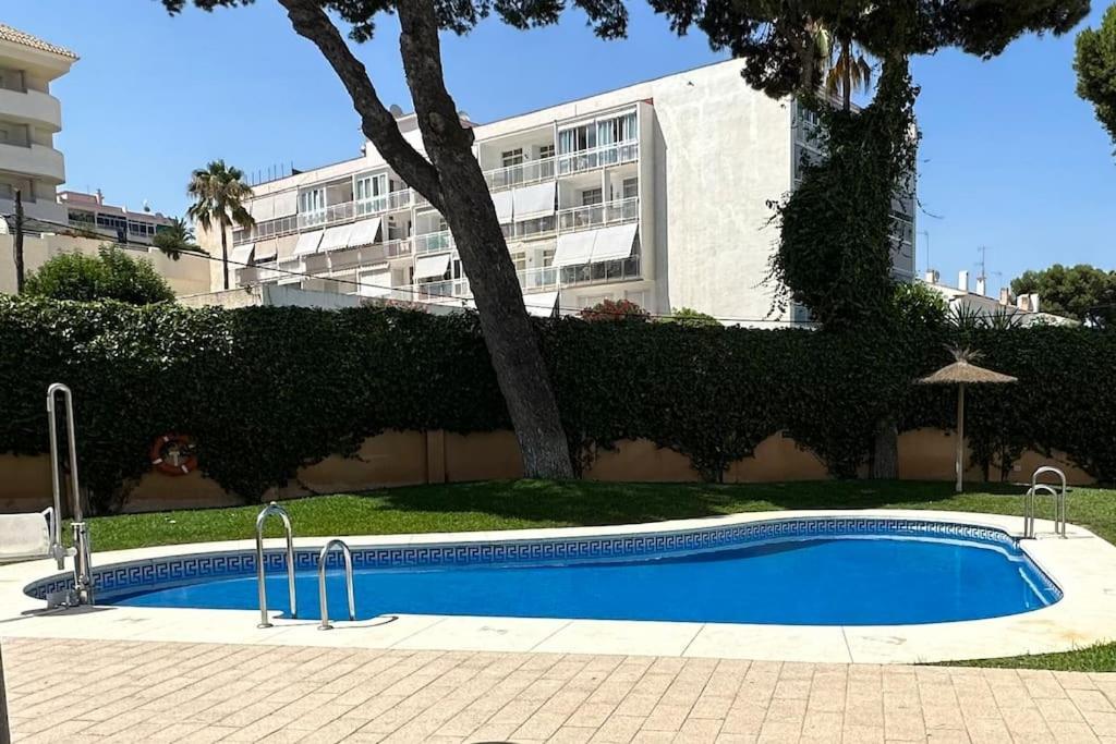 Atico Puerto Marina 2 Hab Con Piscina, 500M De La Plata Leilighet Torremolinos Eksteriør bilde